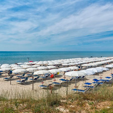 Ticho'S Greenblu Hotel Castellaneta Marina Luaran gambar