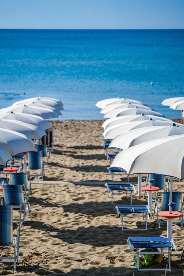 Ticho'S Greenblu Hotel Castellaneta Marina Luaran gambar