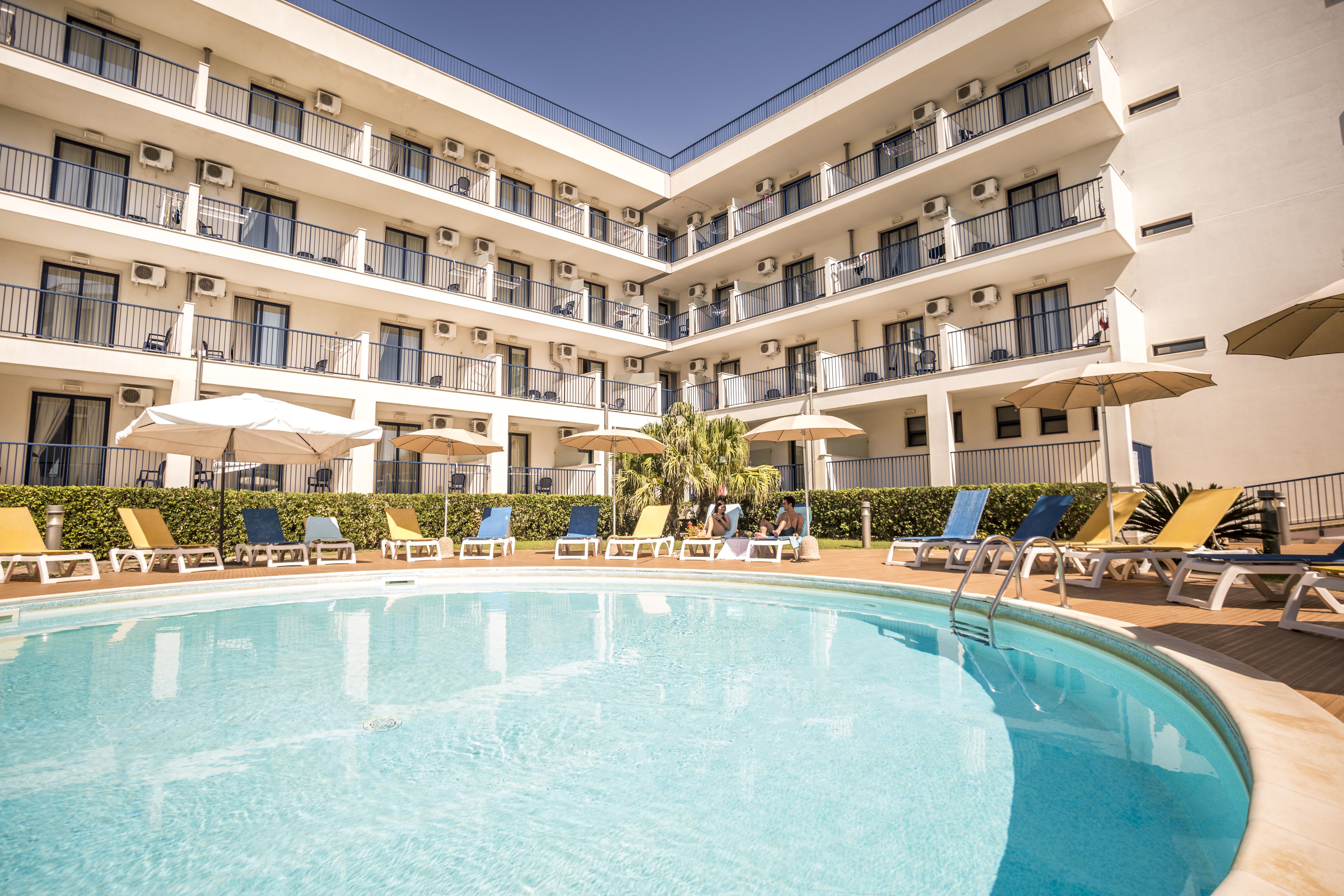 Ticho'S Greenblu Hotel Castellaneta Marina Luaran gambar