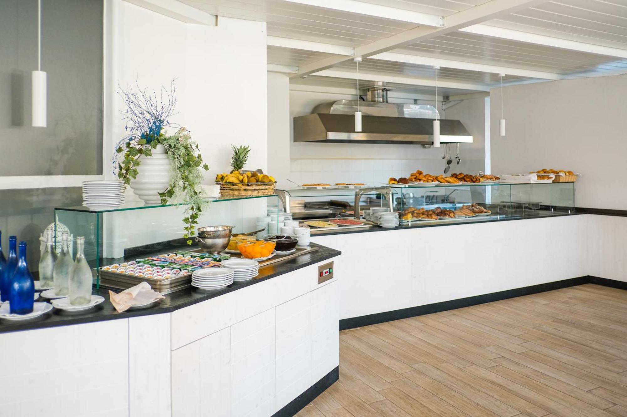 Ticho'S Greenblu Hotel Castellaneta Marina Luaran gambar
