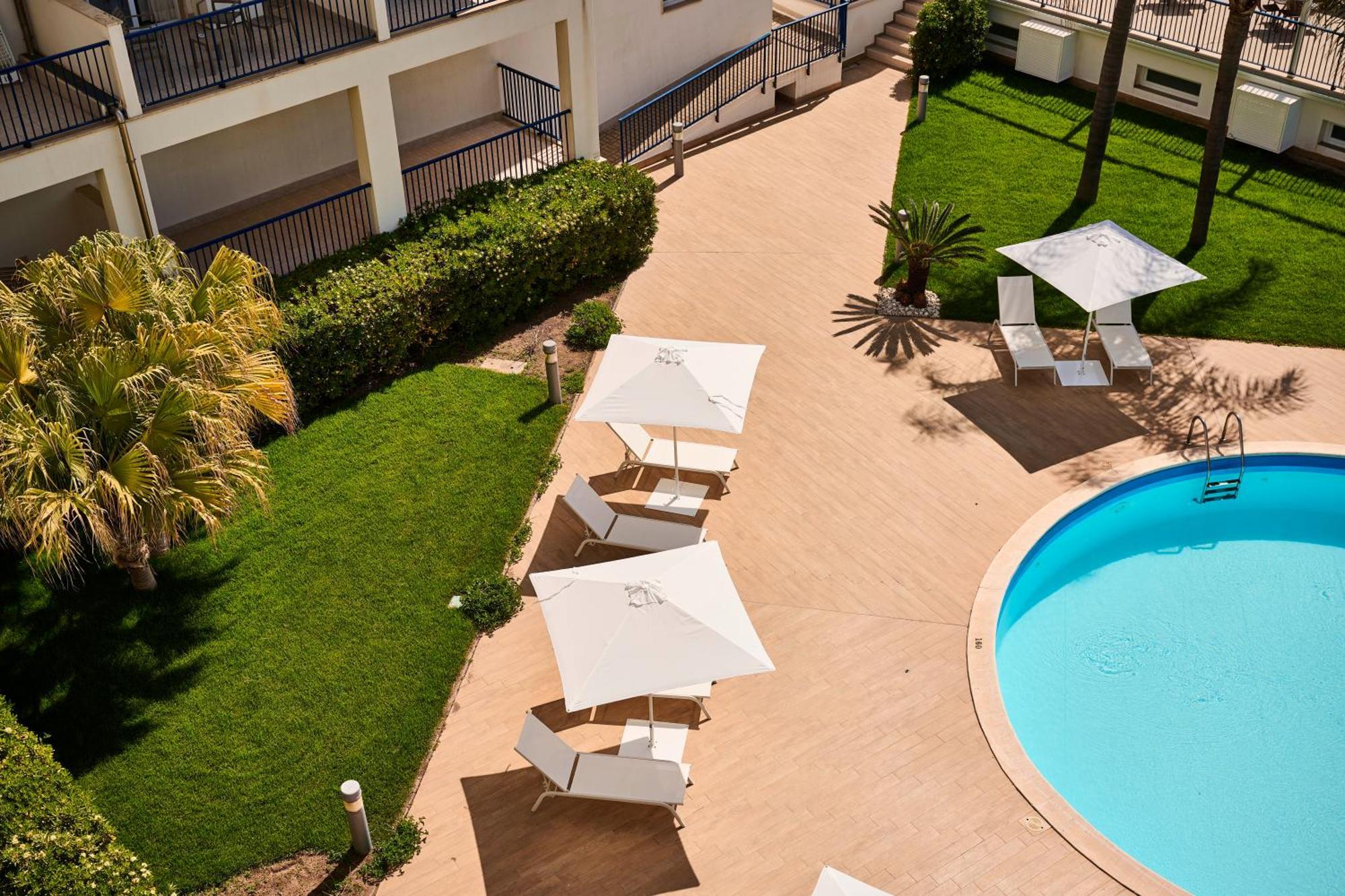 Ticho'S Greenblu Hotel Castellaneta Marina Luaran gambar